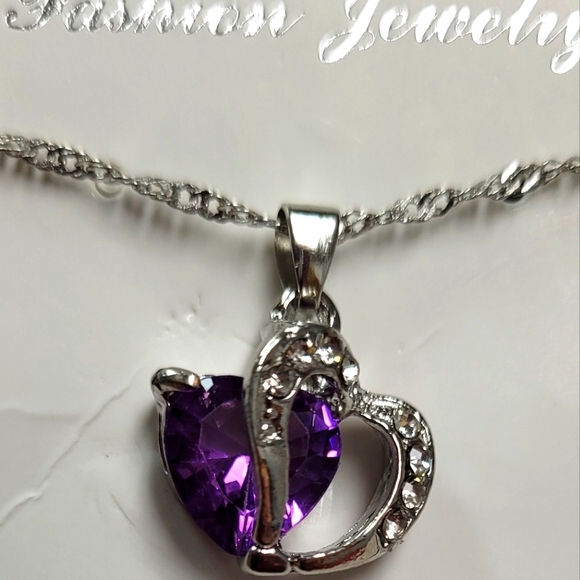 Fashion Purple Heart 💜 Power Crystal Necklace - Picture 4 of 5